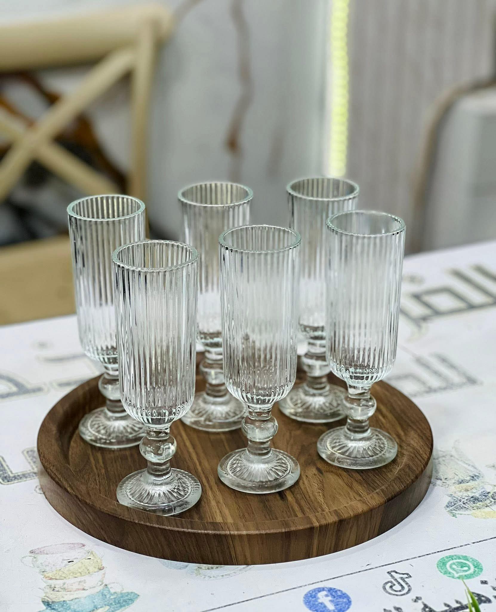 طقم كاسات عصير أنيق – 6 قطع🌿